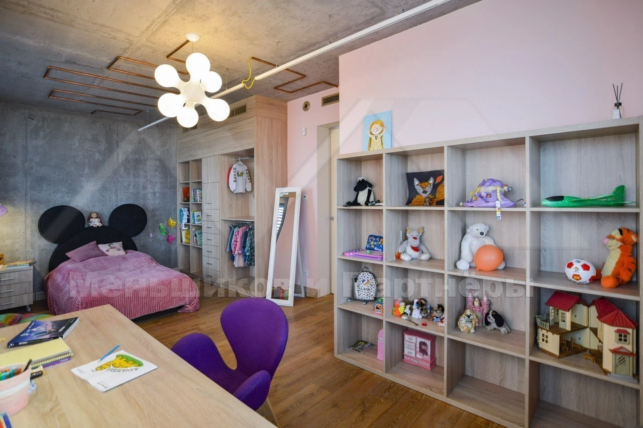 5-room apartment for sale 223 m², Anatoliia Petritskoho St.