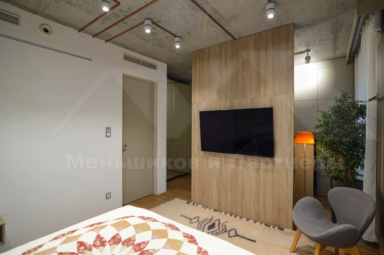 5-room apartment for sale 223 m², Anatoliia Petritskoho St.