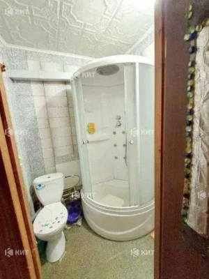 1 room. 33 sq. m. Saltivka (Saltivka 606, Traktoro-Stroiteley 138A) 131
