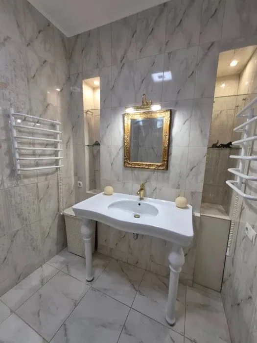 For rent, Evrodushka, French Boulevard, Dovzhenko, Otrada Park, Mor