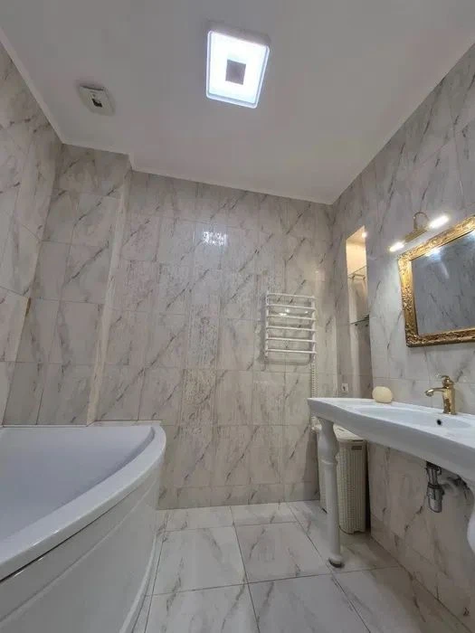 For rent, Evrodushka, French Boulevard, Dovzhenko, Otrada Park, Mor