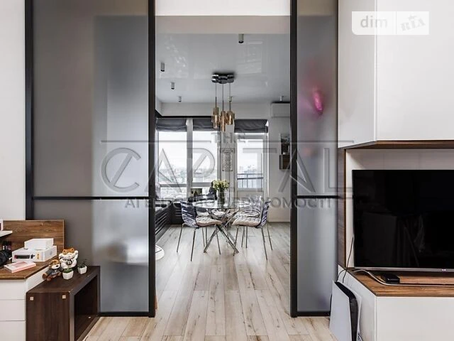 Продаж 2к квартири 88 кв. м на вул. Ділова 4 • ID 34737196