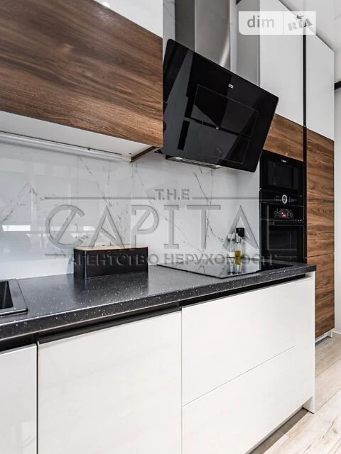Продаж 2к квартири 88 кв. м на вул. Ділова 4 • ID 34737196