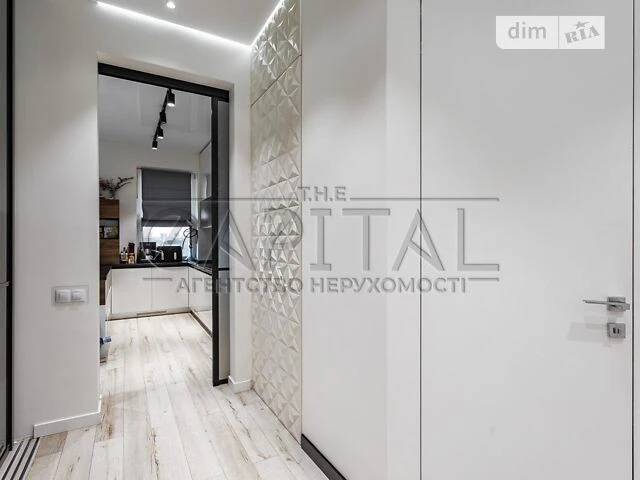 Продаж 2к квартири 88 кв. м на вул. Ділова 4 • ID 34737196