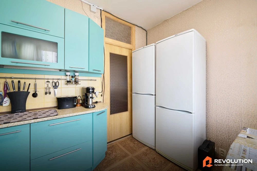 Без комісії. Продаж 3к квартири 75.9м2, Харківське шоссе 168