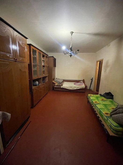 Продам 2-х комн. кв-ру Троещина, ул. Бальзака 48а