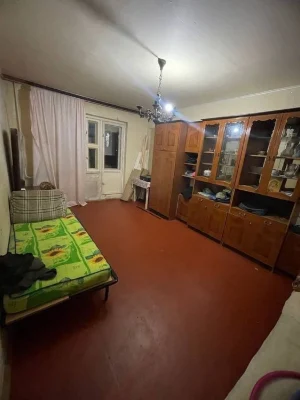 Продам 2-х комн. кв-ру Троещина, ул. Бальзака 48а