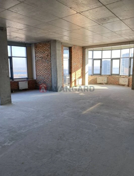 Продам новострой ЖК Славия. Центр