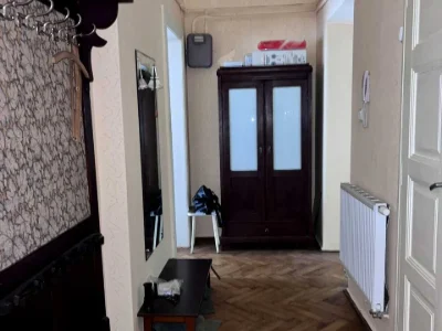Квартира. Львов, Грицька Чубая ул. ()