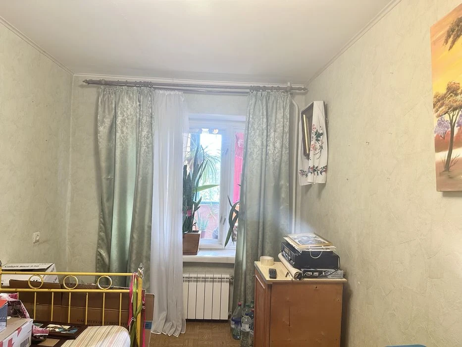 Продаж двокімнатної квартири 2/5 Возʼєднання України