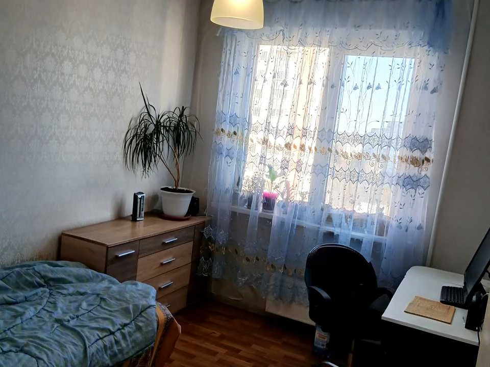 Apartment. Kharkiv, Peremohy Avenue.