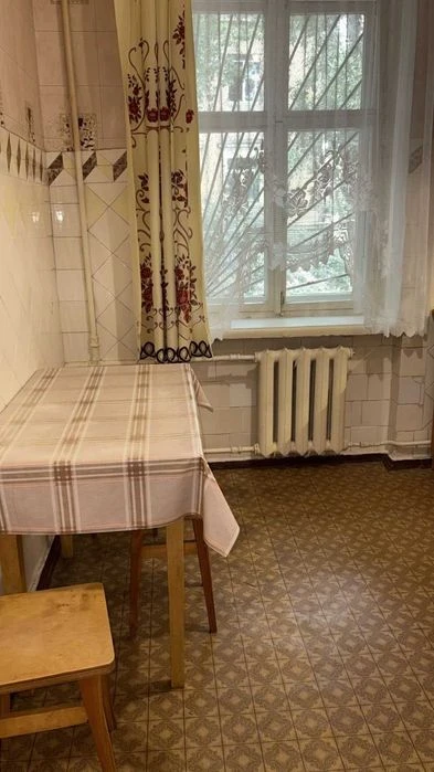 Продам 2-х комнатную квартиру на Слободке/ Рождественская