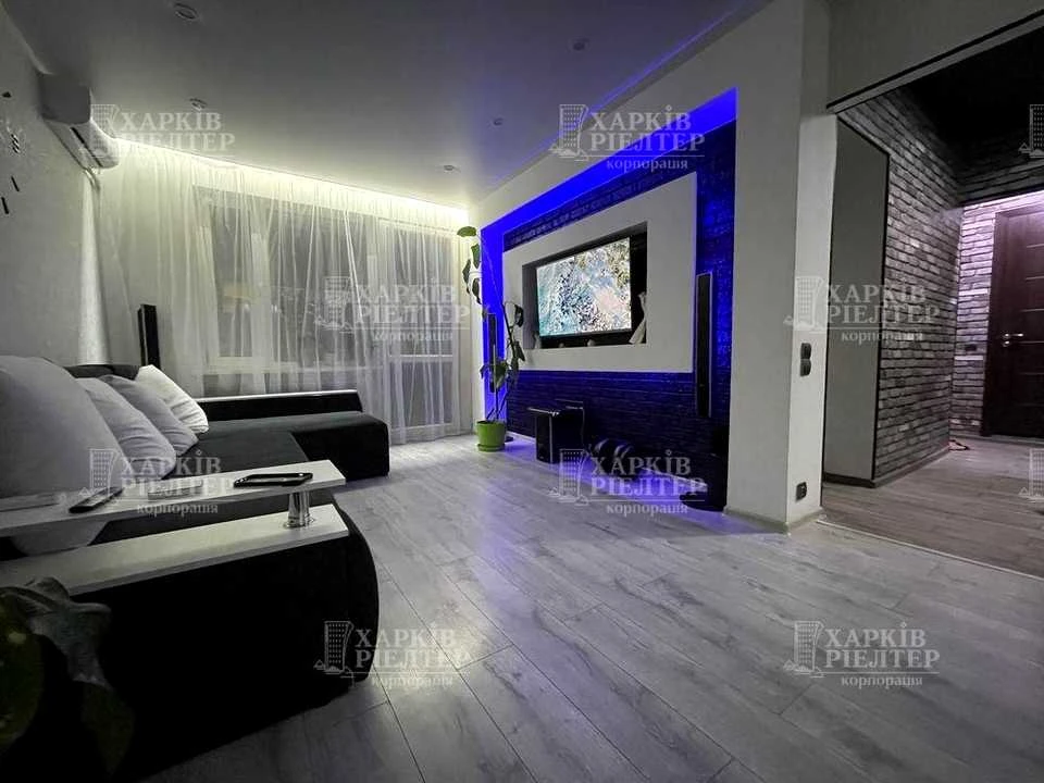 Apartment. Kharkiv, Dmytra Antonovycha blvd. (Serhiy Hrytsevts)