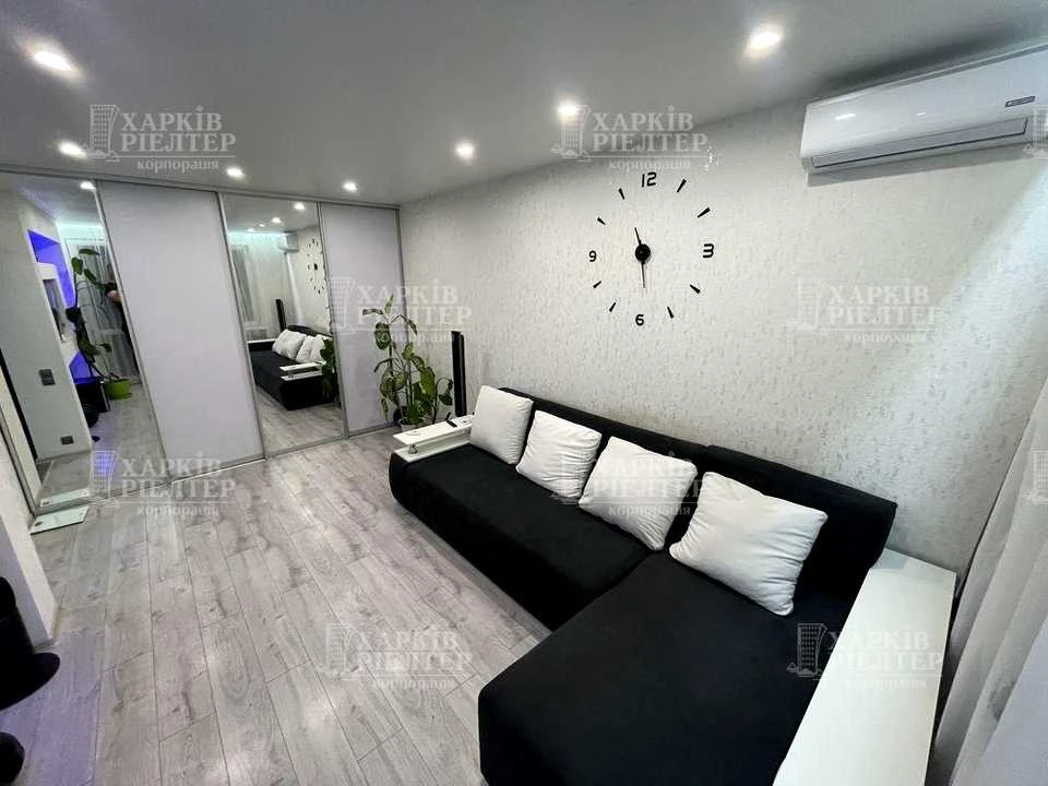 Apartment. Kharkiv, Dmytra Antonovycha blvd. (Serhiy Hrytsevts)
