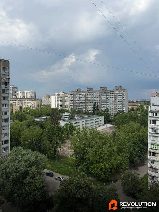 Без комісії. Продаж 3к квартири 75.9м2, Харківське шоссе 168