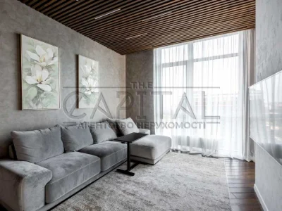 Apartment. Kyiv, Dniprovska Naberezhna St.