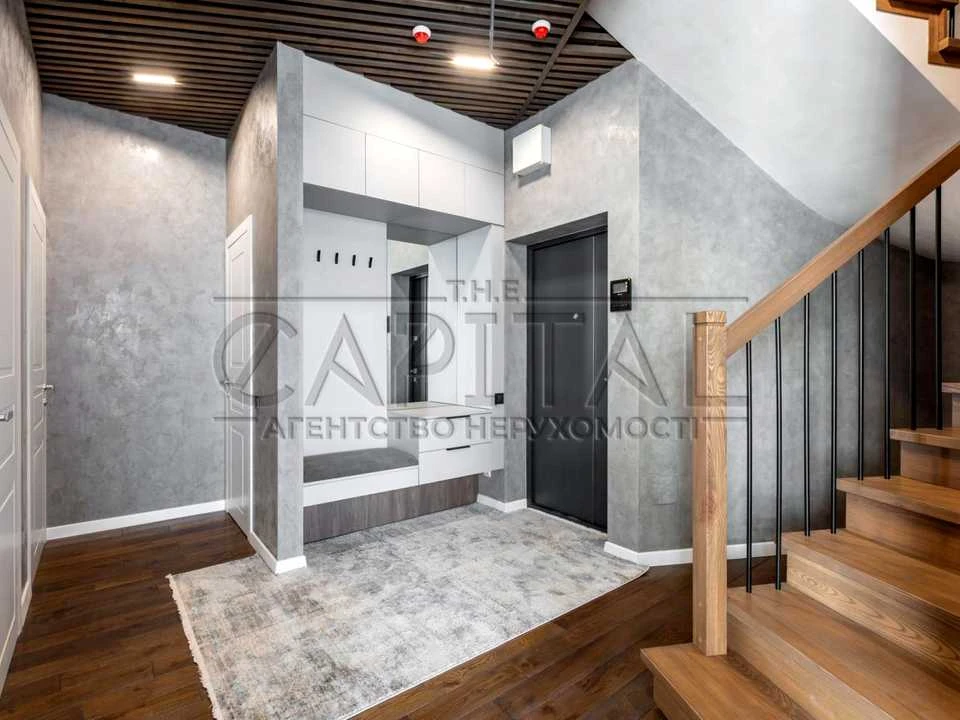 Apartment. Kyiv, Dniprovska Naberezhna St.