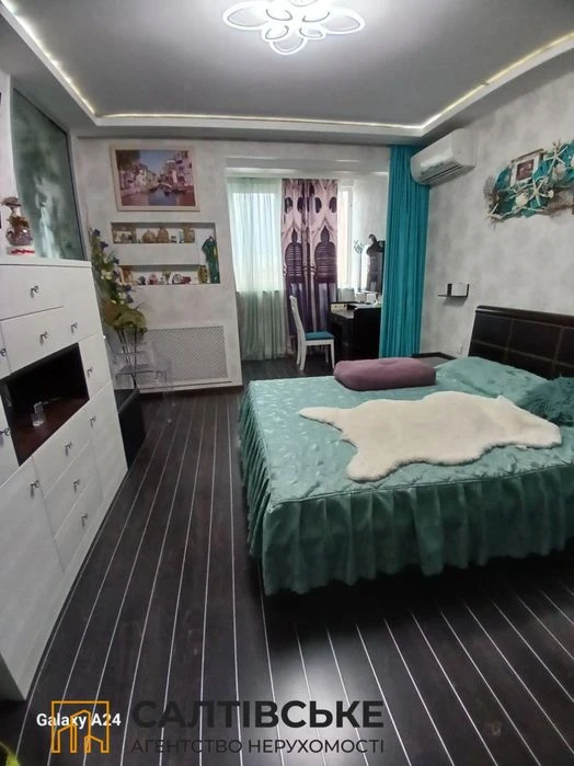 3884-OM Selling a 3-room apartment 97 sq.m. in a new building on the Northern Salt