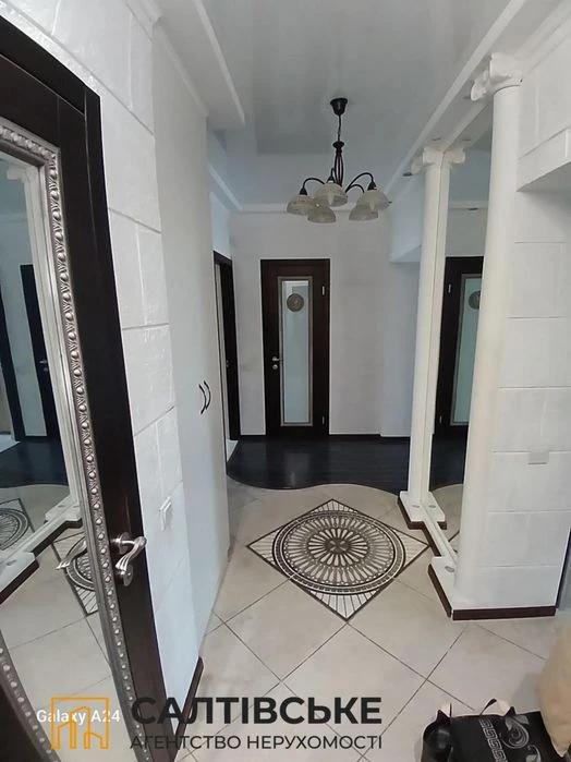 3884-OM Selling a 3-room apartment 97 sq.m. in a new building on the Northern Salt