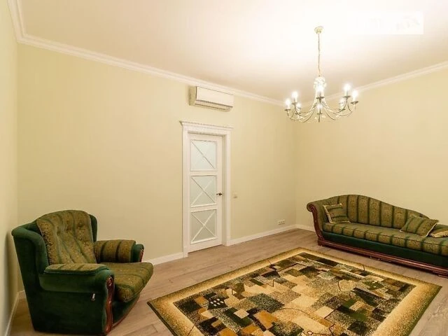 Sale of 3-room apartment 139.1 sq. m. on Vasylya Tyutyunnyka street • ID