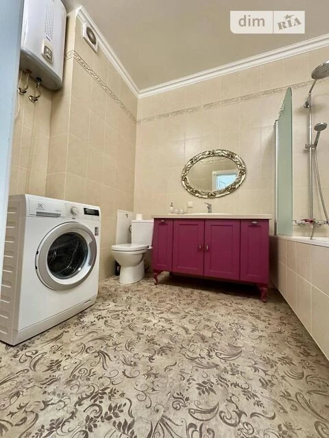 Sale of 3-room apartment 139.1 sq. m. on Vasylya Tyutyunnyka street • ID