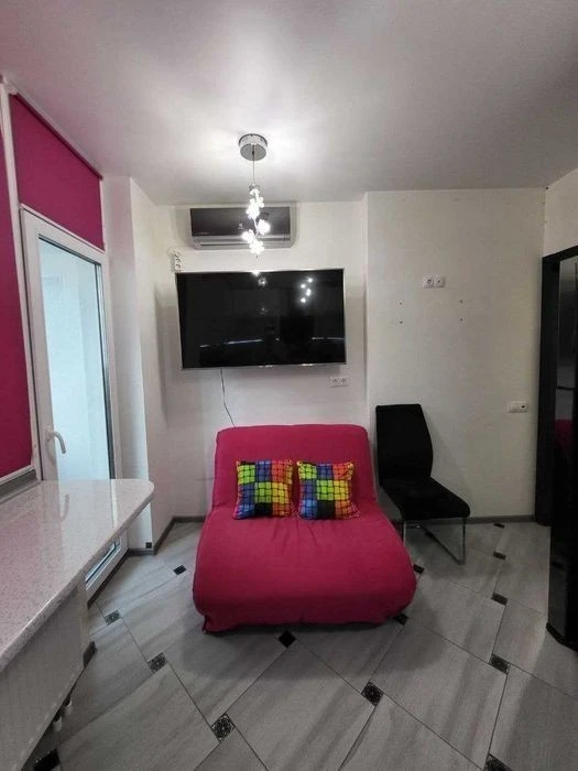 For sale 1 room, 2 Dragomanova St., S=50.2 sq. m, Poznyaki, kl.