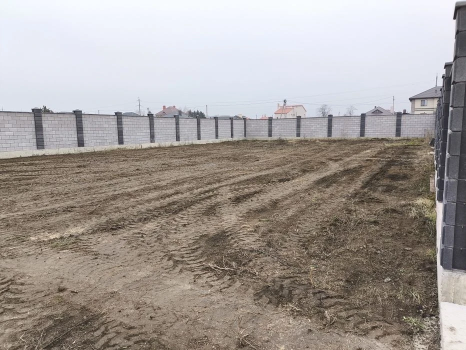 Plots for sale in Fontanka