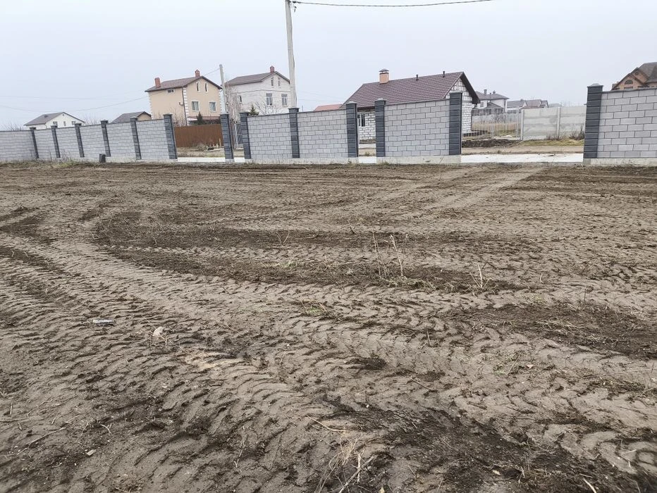Plots for sale in Fontanka