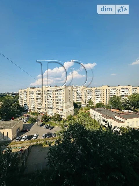 Sale of 3-room apartment 70.7 sq. m on Kharkivske highway 51 • ID 346