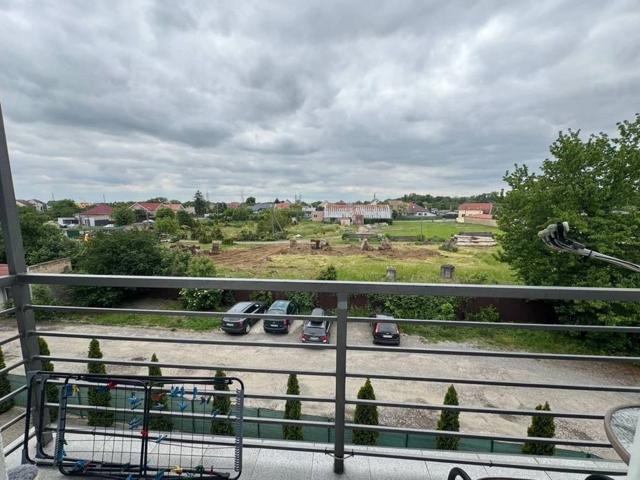 Продаж 2к квартири з ремонтом/Новий Район/68 м2/Газове опале
