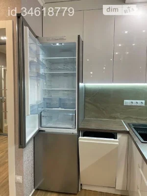 Продаж 1к квартири 47.6 кв. м на вул. Євгена Сверстюка 6 • I