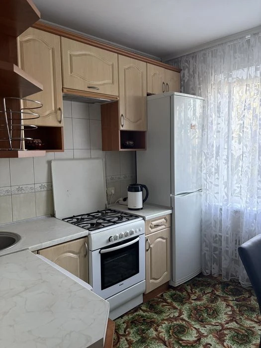 Продам 2кв Центр поряд 6/9 чешка 60000 Терміново