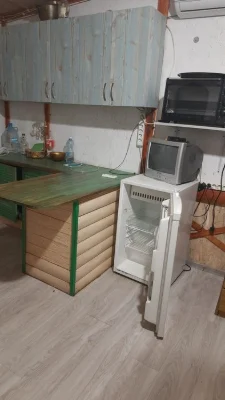 Продам возле Эпицентра домик на причале 5/1