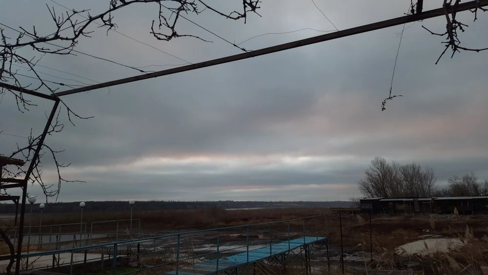 Продам возле Эпицентра домик на причале 5/1