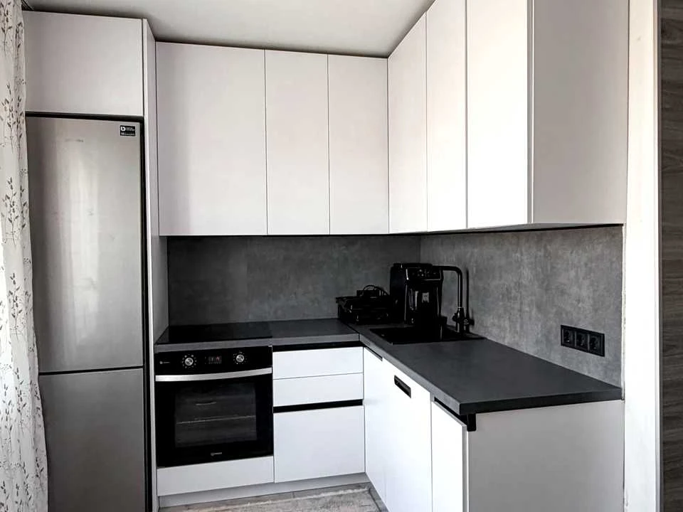 Apartment. Kyiv, Chervonoi Kalyna Ave. (Volodymyr Mayakovsk