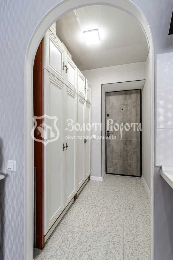 1-room apartment 18.4 m² for sale, Levandovskaya Street, 4
