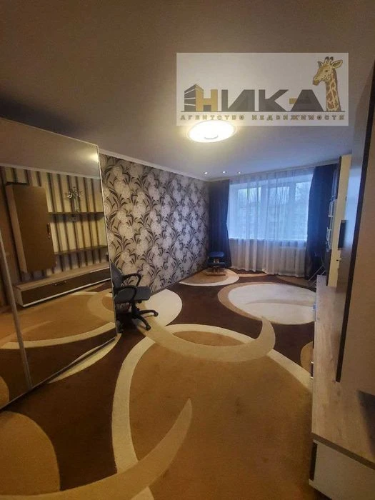Продам 3 кімнатну квартиру вул. Руставі