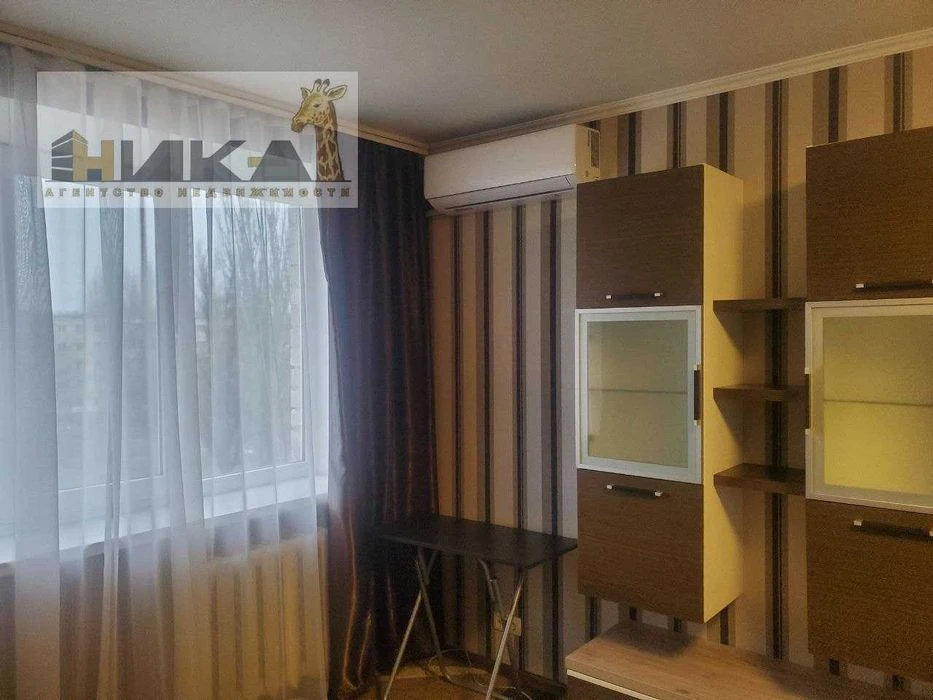 Продам 3 кімнатну квартиру вул. Руставі