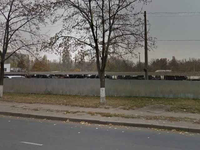 Продам место на автостоянке или сдам в аренду на длительный