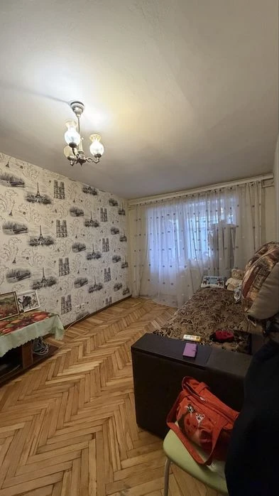 I am selling a two-room apartment in the city center.