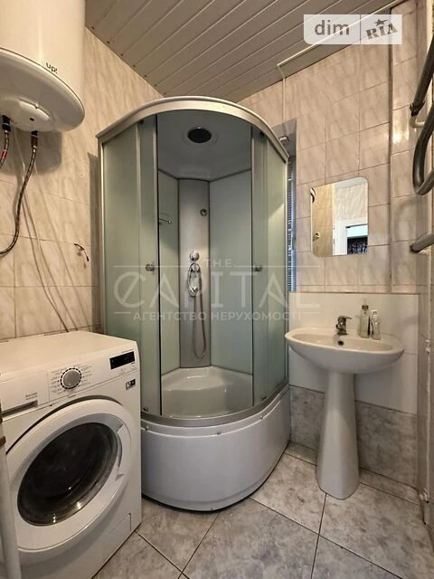 Продаж 3к квартири 67 кв. м на вул. Богдана Хмельницького 68