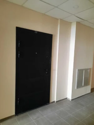 Продам 1 ком квартиру Ак. Глушко. Небесные сотни.