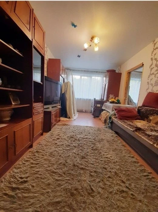 Selling a 4-room apartment, Alekseevka, Pobedy Ave., 61b