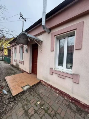 Затишний будинок з великою ділянкою. Усе залишається! 37083