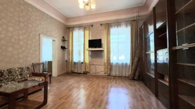 Срочно! Продажа 3-х комн. квартира на Новосельском.