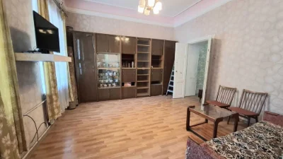 Срочно! Продажа 3-х комн. квартира на Новосельском.
