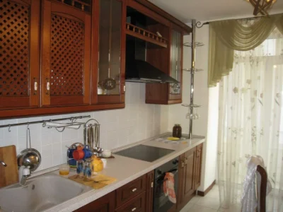 Продам 3-х.ком.квартиру по ул.Рабочей 148.