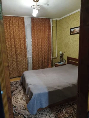 D1H 3-room apartment for sale on Krychivskoho Street