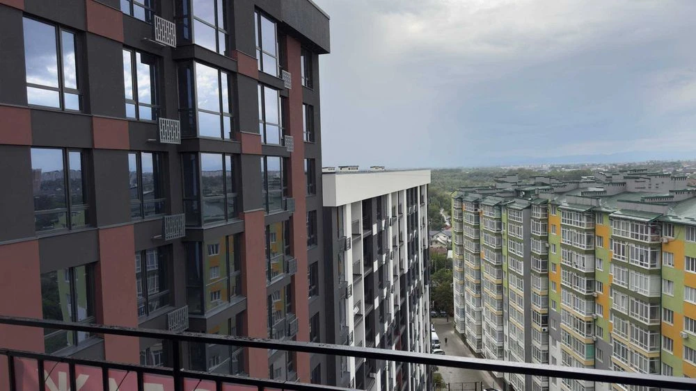 Видова 1-кімнатна квартира в ЖК «Паркова Алея», 45 м²