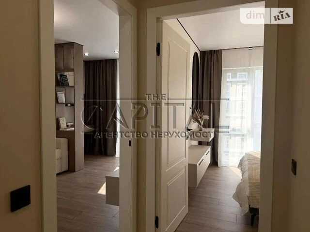 Sale of 2-room apartment 61 sq. m. on Mykhaylo Maksimovicha st. 24 •
